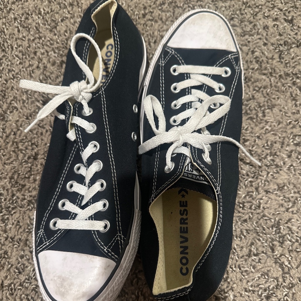 Black and white converse